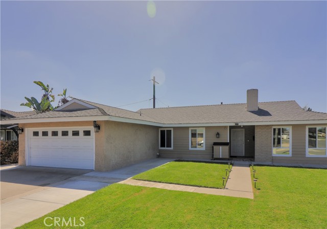 2616 E Maverick Ave — photo