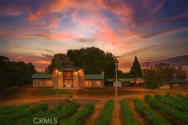 7551 Hunters Valley Rd — photo