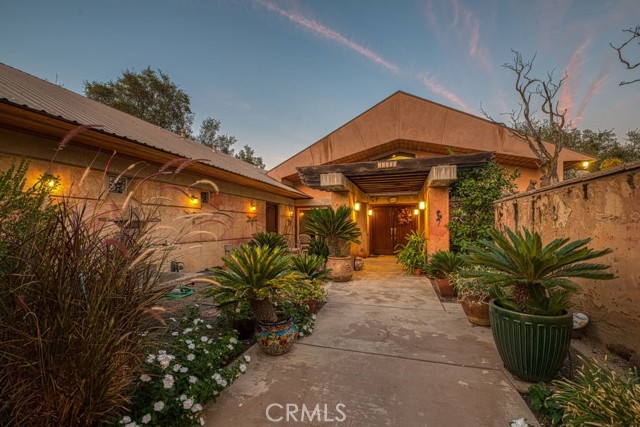 41810 Road 406 — photo