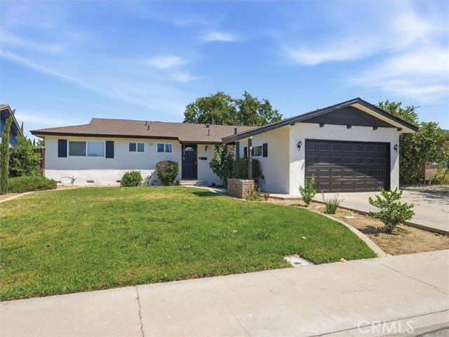 649 W Ashcroft — photo