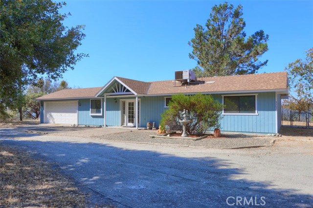 33030 Road 233 — photo
