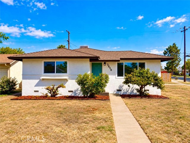 3856 N Hacienda Dr — photo
