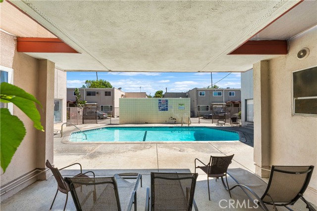 7135 Coldwater Canyon Ave 16 — photo