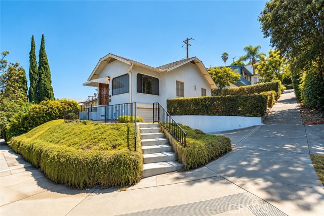 1030 Tyler St — photo