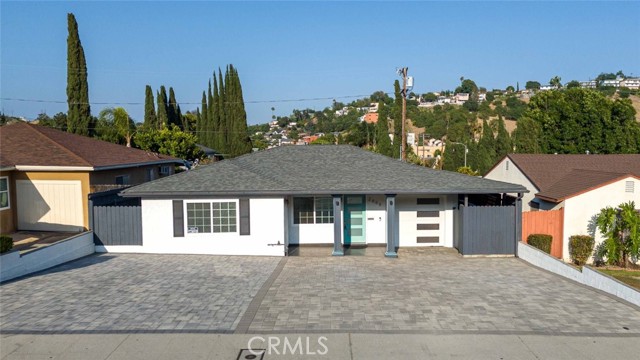 2468 Richelieu Ave — photo
