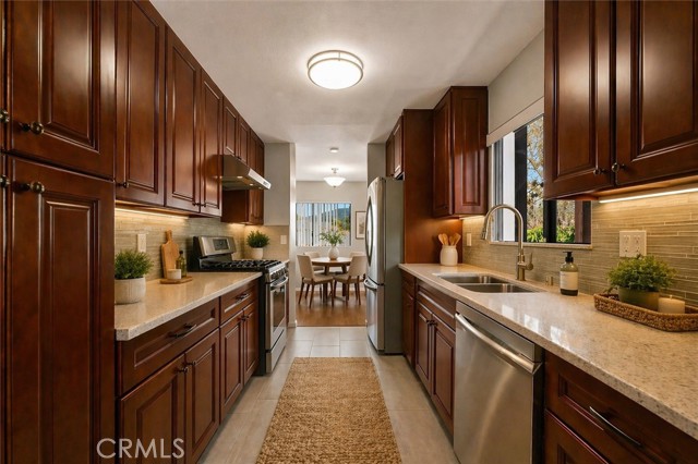 1304 Stanley 10 — photo