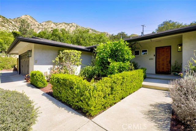 650 Sierra Meadows — photo