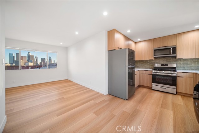 936 Centennial 6 — photo
