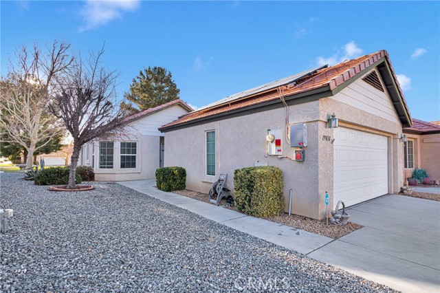 19031 Pamela Ln — photo
