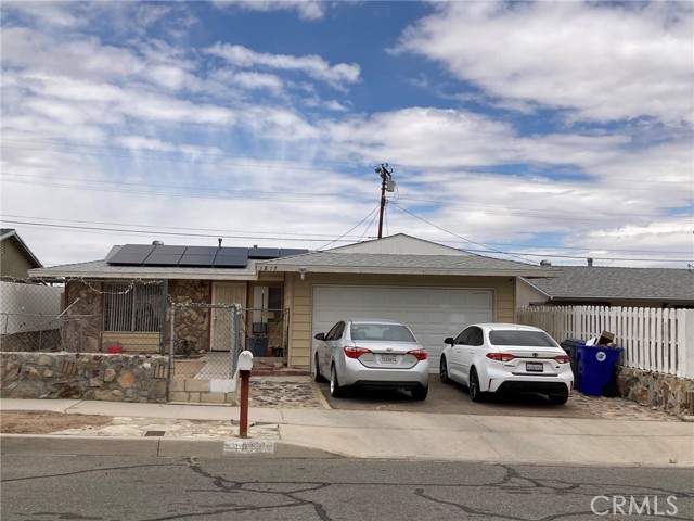 1817 Calico Dr — photo