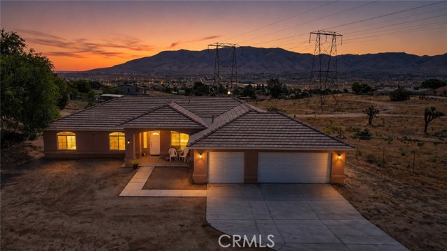 8169 Lassen Ave — photo
