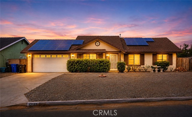 13188 Red Cedar — photo