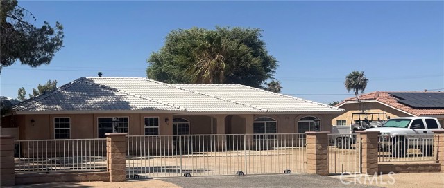 14800 Maricopa — photo