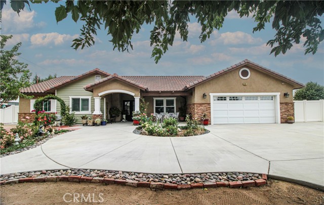 6761 Lurelane Ave — photo