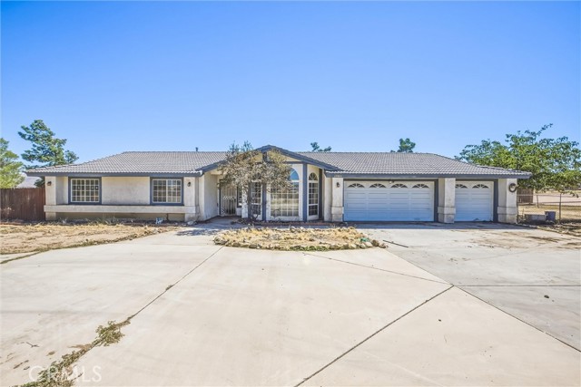 17821 Mauna Loa — photo