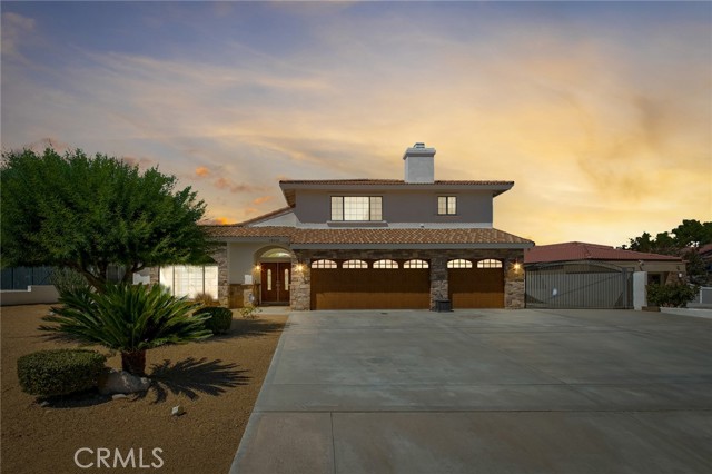 18010 Wildwood — photo