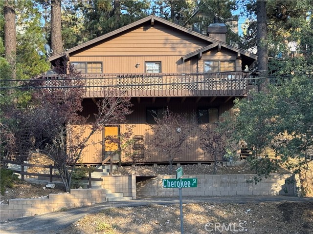 1010 Cherokee St — photo
