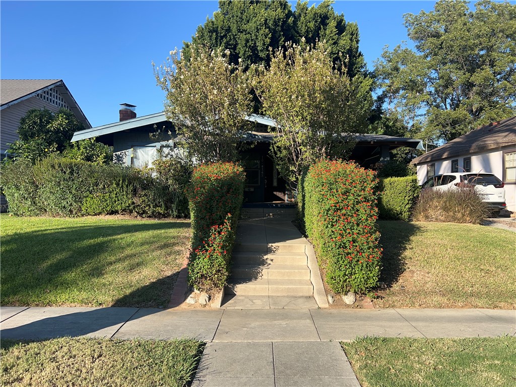4143 Alta Vista — photo
