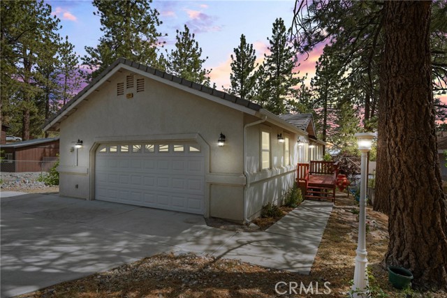5399 Lone Pine Canyon — photo