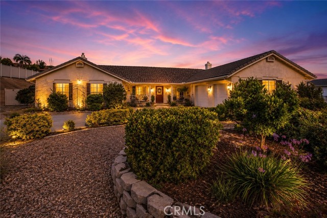 13997 Riverside, Apple Valley, CA 92307