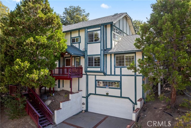 955 Teakwood Dr — photo