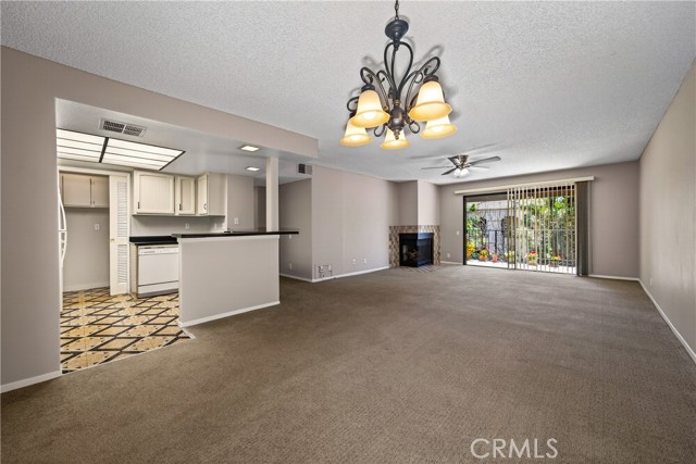 246 E Fern 205 — photo