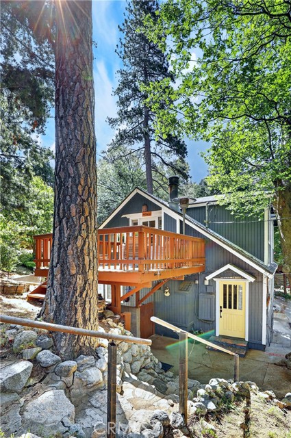 605 Pyramid Dr — photo