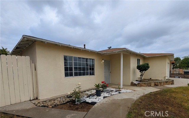 357 W Woodcrest St — photo