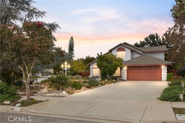 12823 Daisy Ct — photo