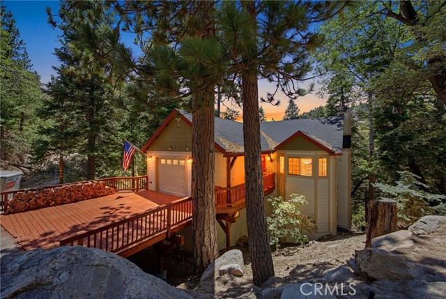 915 Brentwood Dr — photo