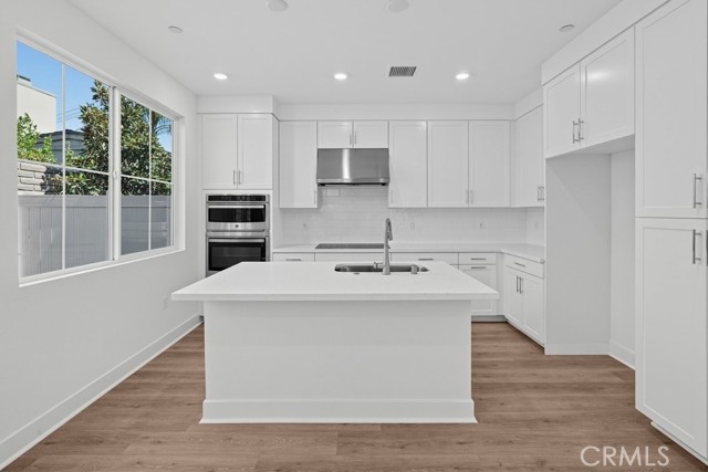 1011 E Overlook Dr, Orange, CA 92867 — photo 2