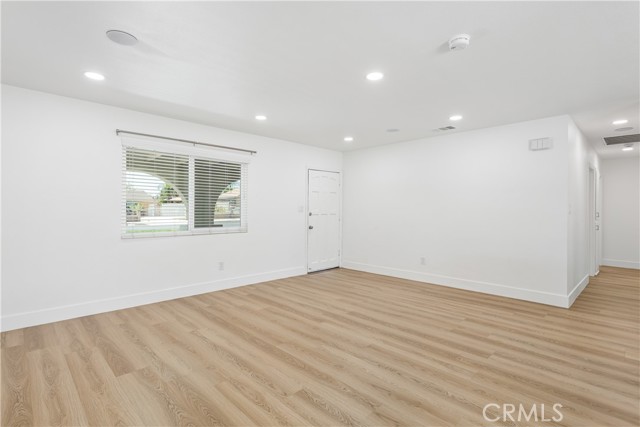 1948 Hunter Rd, Colton, CA 92324 — photo 3