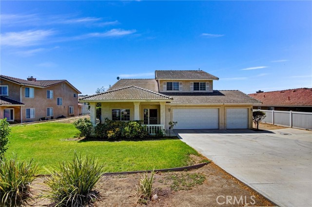 14035 Moonridge — photo