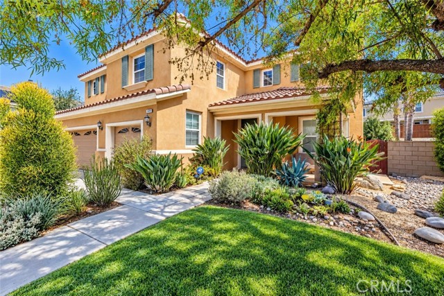1448 Moonlight Dr — photo