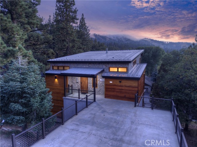43669 Ridge Crest — photo