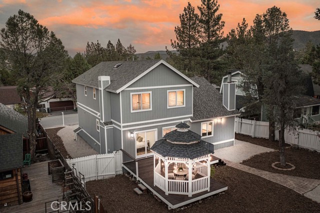 357 Downey Dr — photo