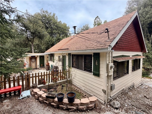 9211 Corral — photo
