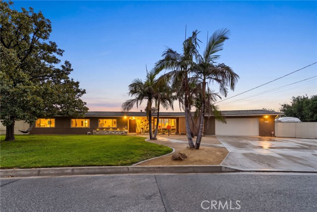 13027 Burns Ln — photo