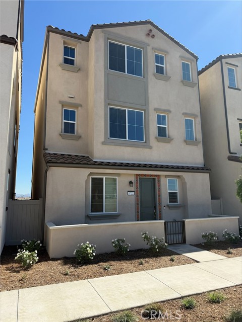 4732 South Momentum Paseo — photo
