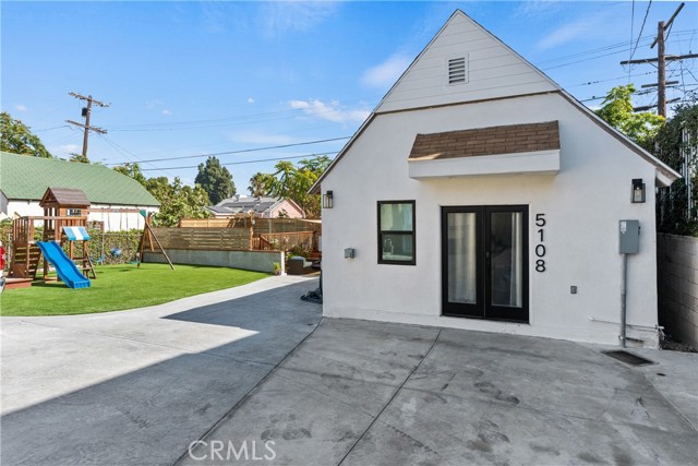 5108 Crenshaw Blvd — photo