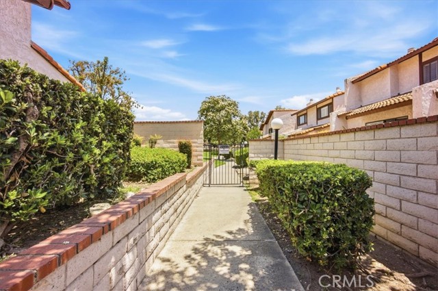 910 N Redding, Upland, CA 91786 — photo 3