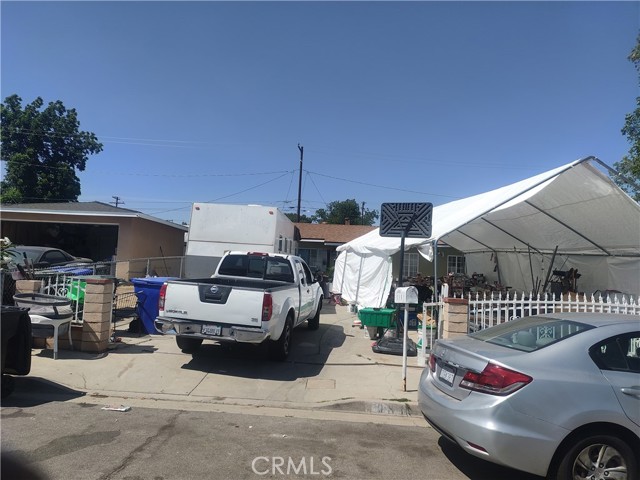 5981 De la Vista — photo