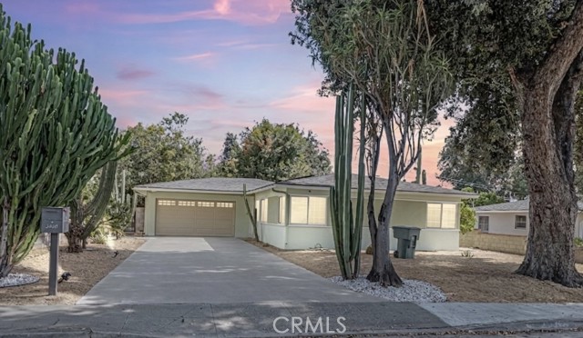 3440 Mono Dr — photo