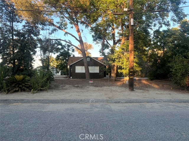 11139 Laurel — photo