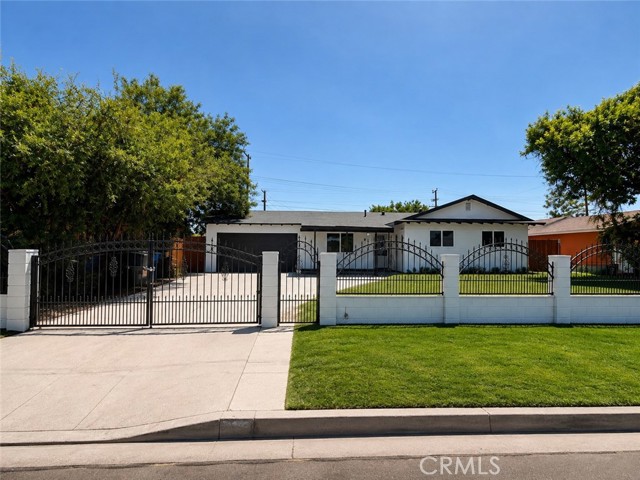 1473 Arizona — photo
