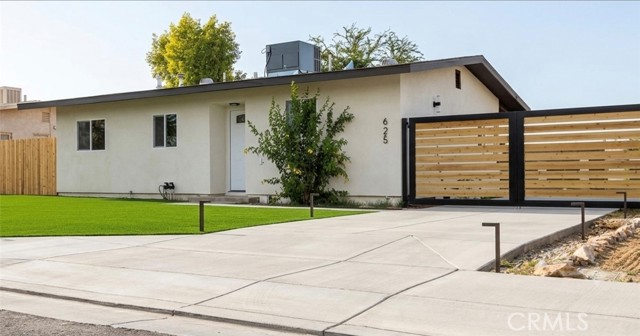 82360 Tahquitz — photo