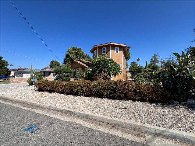 6952 Coolidge, Riverside, CA 92506 — photo 2