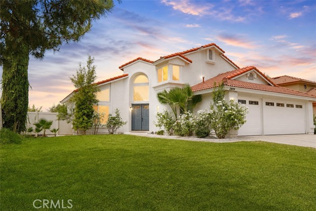23711 Redbark — photo