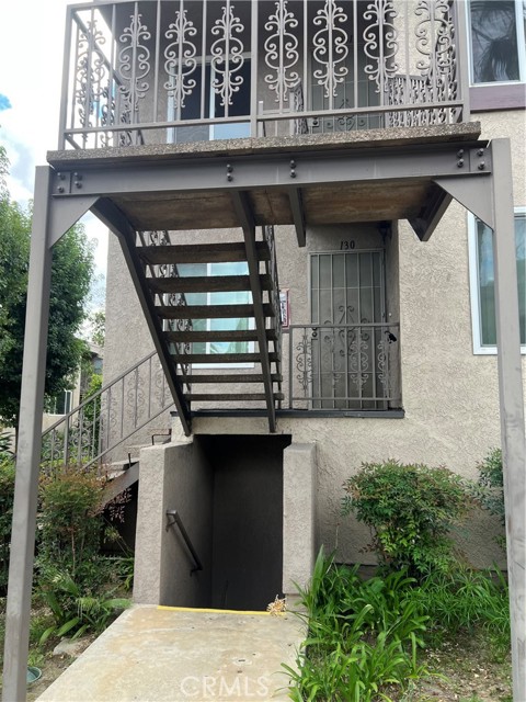 5484 Dobbs St 130 — photo