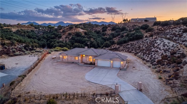 6890 Oak Hill Rd — photo